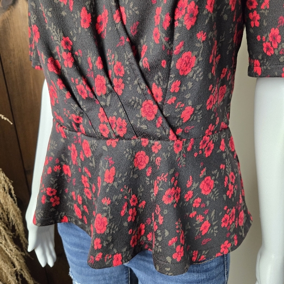 Anthropologie Meadow Rue Black Red Floral Peplum Faux Wrap Top - Picture 6 of 14